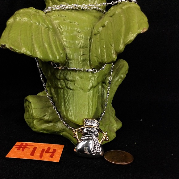 Best Jewelry - Vintage “Best” Snowman Necklace